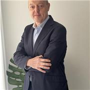 Profesional bancario con experiencia. A todo el alumnado.